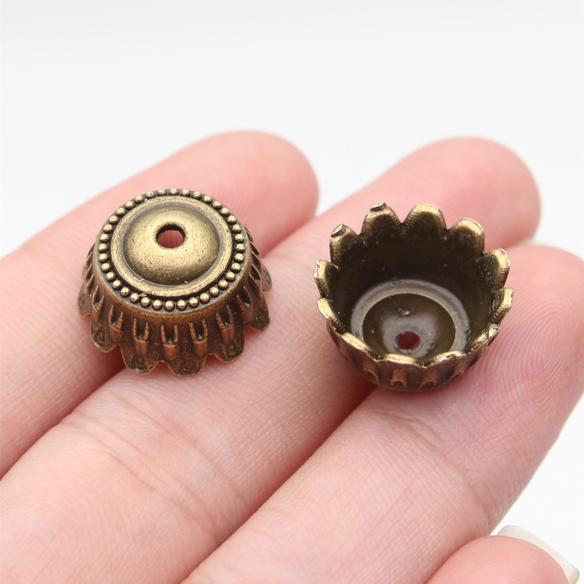 Metall-Quastenkappen Endstoppe – Jewelry Making Wax Bewertung und Preis